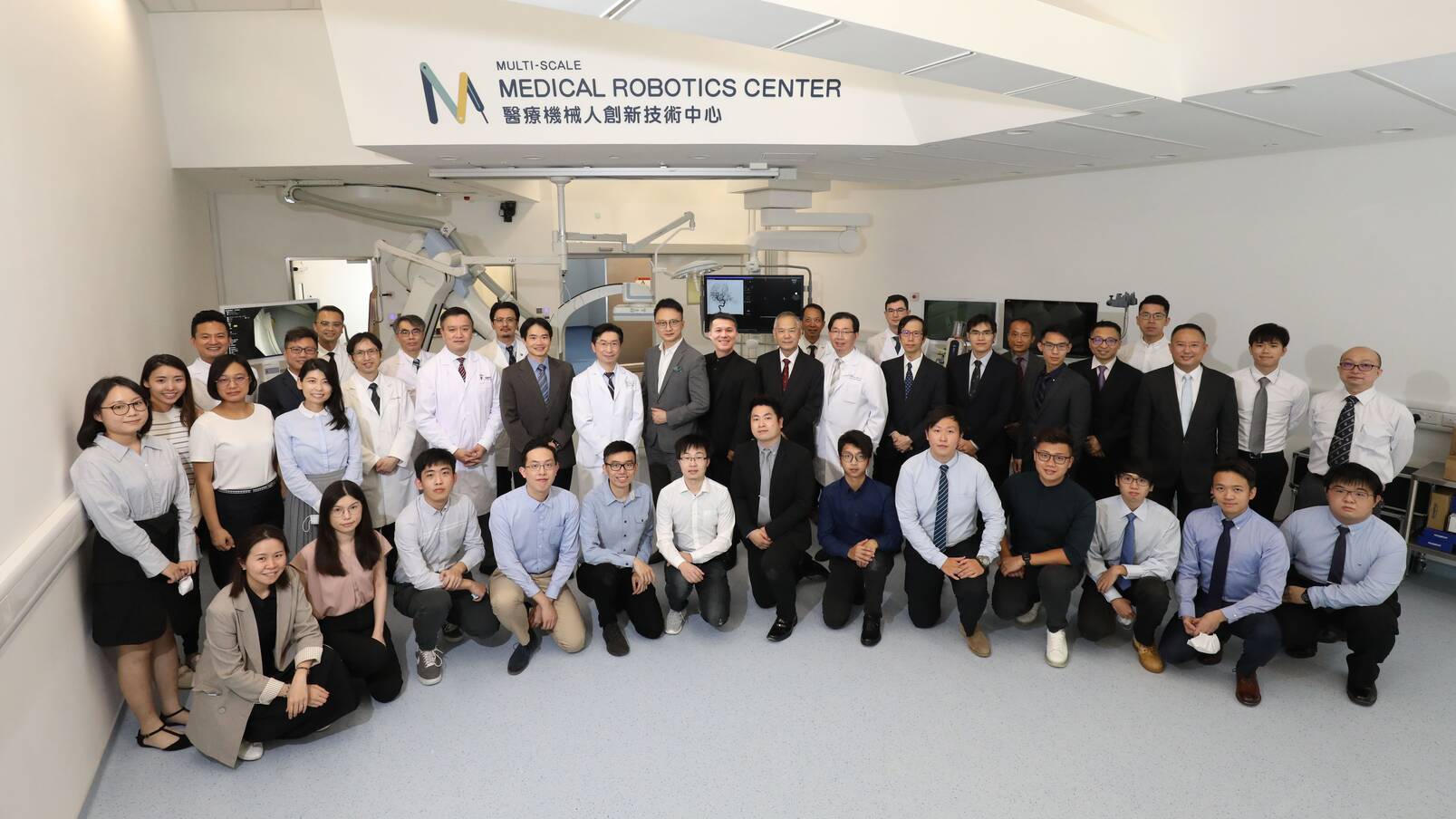 MRC的醫生、教授、工程師、研究項目團隊、業務和管理團隊與三家頂尖的海外大學合作，開發有效且易於使用的成像和機械人技術。