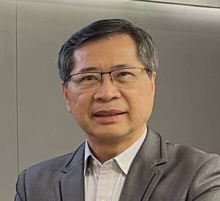 容錦泉教授 