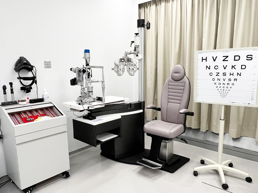 CEVR hosts state-of-the-art clinical research and vision examination facilities, equipped with advanced diagnostic technologies to support world-class translational vision science.