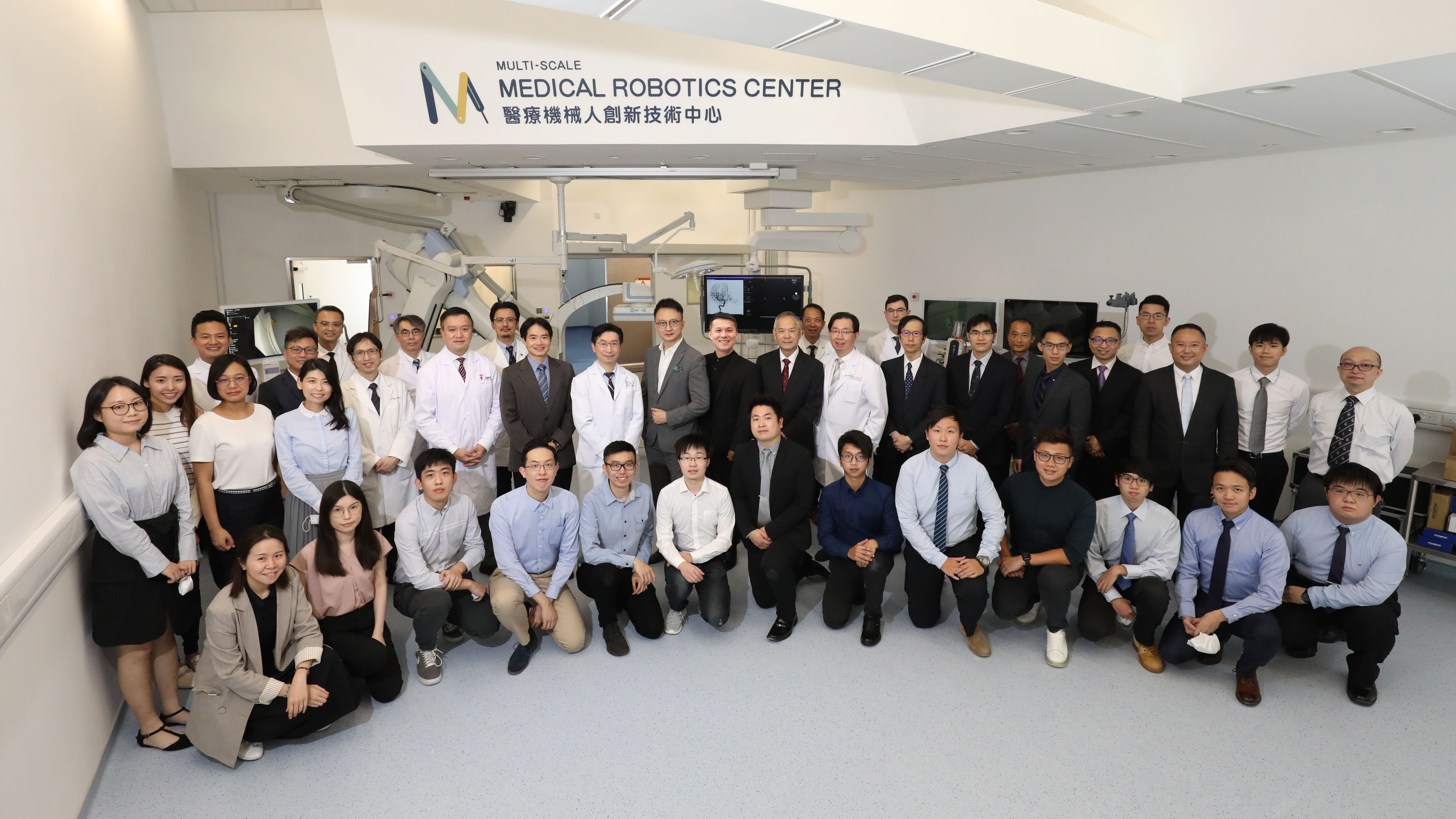 Local clinicians, professors, investigators, engineers, research project teams, business and administration teams of MRC are in collaboration with three top-notch overseas institutions to develop effective and accessible imaging and robotic technologies.